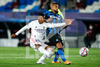 2020-11-03 - Rodrygo Silva de Goes of Real Madrid shoot for goal during the UEFA Champions League, Group Stage, Group B football match between Real Madrid CF and FC Internazionale on November 3, 2020 at Alfredo Di Stefano stadium in Valdebebas near Madrid, Spain - Photo Oscar J Barroso / Spain DPPI / DPPI - REAL MADRID CF VS FC INTERNAZIONALE - UEFA CHAMPIONS LEAGUE - SOCCER