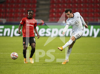 2020-11-24 - Ben Chilwell of Chelsea, Jeremy Doku of Stade Rennais (left) during the UEFA Champions League, Group E football match between Stade Rennais and Chelsea on November 24, 2020 at Roazhon Park in Rennes, France - Photo Jean Catuffe / DPPI - STADE RENNAIS VS CHELSEA - UEFA CHAMPIONS LEAGUE - SOCCER