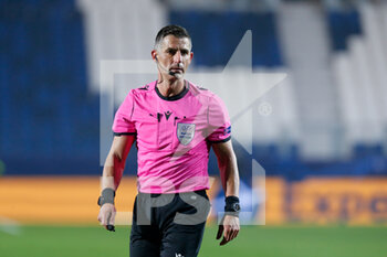 2020-12-01 - The referee Tasos Sidiropoulos (GRE) - ATALANTA CALCIO VS FC MIDTJYLLAND - UEFA CHAMPIONS LEAGUE - SOCCER