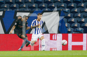 2020-12-01 - Manchester City forward Raheem Sterling in action with Otavio of Porto during the UEFA Champions League, Group C football match between FC Porto and Manchester City on December 1, 2020 at Estadio do Dragao in Porto, Portugal - Photo Nuno Guimaraes / ProSportsImages / DPPI - FC PORTO VS MANCHESTER CITY - UEFA CHAMPIONS LEAGUE - SOCCER