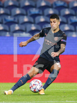 2020-12-01 - Manchester City defender Joao Cancelo during the UEFA Champions League, Group C football match between FC Porto and Manchester City on December 1, 2020 at Estadio do Dragao in Porto, Portugal - Photo Nuno Guimaraes / ProSportsImages / DPPI - FC PORTO VS MANCHESTER CITY - UEFA CHAMPIONS LEAGUE - SOCCER