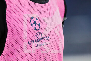 2020-12-08 - A detail of the Champions League logo on Lazio t-shirt during warm up before the UEFA Champions League, Group F football match between SS Lazio and Club Brugge KV on December 8, 2020 at Stadio Olimpico in Rome, Italy - Photo Federico Proietti / DPPI - SS LAZIO VS CLUB BRUGGE KV - UEFA CHAMPIONS LEAGUE - SOCCER