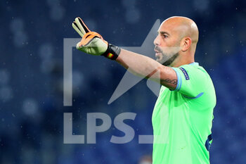 2020-12-08 - Lazio goalkeeper Pepe Reinaduring the UEFA Champions League, Group F football match between SS Lazio and Club Brugge KV on December 8, 2020 at Stadio Olimpico in Rome, Italy - Photo Federico Proietti / DPPI - SS LAZIO VS CLUB BRUGGE KV - UEFA CHAMPIONS LEAGUE - SOCCER