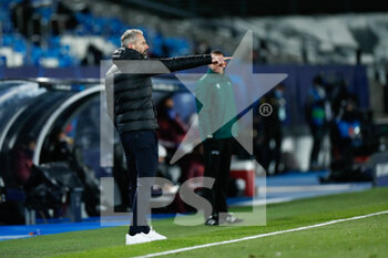 2020-12-09 - Marco Rose, head coach of Monchengladbach during the UEFA Champions League, Group B football match between Real Madrid and Borussia Monchengladbach on december 9, 2020 at Ciudad Deportiva Real Madrid in Valdebebas, Madrid, Spain - Photo Oscar J Barroso / Spain DPPI / DPPI - REAL MADRID VS BORUSSIA MONCHENGLADBACH - UEFA CHAMPIONS LEAGUE - SOCCER