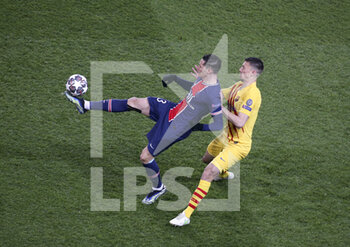 2021-03-10 - Julian Draxler of PSG, Clement Lenglet of Barcelona during the UEFA Champions League, round of 16, 2nd leg football match between Paris Saint-Germain (PSG) and FC Barcelona (Barca) on March 10, 2021 at Parc des Princes stadium in Paris, France - Photo Jean Catuffe / DPPI - PARIS SAINT-GERMAIN (PSG) AND FC BARCELONA (BARCA) - UEFA CHAMPIONS LEAGUE - SOCCER