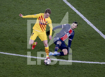 2021-03-10 - Frenkie de Jong of Barcelona, Mauro Icardi of PSG during the UEFA Champions League, round of 16, 2nd leg football match between Paris Saint-Germain (PSG) and FC Barcelona (Barca) on March 10, 2021 at Parc des Princes stadium in Paris, France - Photo Jean Catuffe / DPPI - PARIS SAINT-GERMAIN (PSG) AND FC BARCELONA (BARCA) - UEFA CHAMPIONS LEAGUE - SOCCER