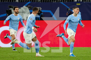 2021-04-14 - Phil Foden of Manchester City celebrating his goal during the UEFA Champions League, Quarter-Finals, 2nd leg football match between Borussia Dortmund and Manchester City on April 14, 2021 at Signal Iduna Park in Dortmund, Germany - Photo Joachim Bywaletz / Orange Pictures / DPPI - BORUSSIA DORTMUND VS MANCHESTER CITY - UEFA CHAMPIONS LEAGUE - SOCCER