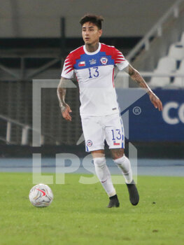 2021-07-03 - Erick Pulgar of Chile during the Copa America 2021, quarter final football match between Brazil and Chile on July 3, 2021 at Olympic stadium in Rio de Janeiro, Brazil - Photo Laurent Lairys / DPPI - 2021 QUARTER FINAL - BRAZIL VS CHILE - COPA AMERICA - SOCCER