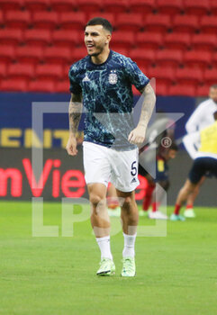 2021-07-07 - Leandro Paredes of Argentina warms up during the Copa America 2021, semi-final football match between Argentina and Colombia on July 7, 2021 at Estadio Nacional Mane Garrincha in Brasilia, Brazil - Photo Laurent Lairys / DPPI - COPA AMERICA 2021, SEMI-FINAL - ARGENTINA VS COLOMBIA - COPA AMERICA - SOCCER