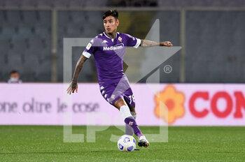 2020-10-28 - Erick Pulgar of ACF Fiorentina in action - FIORENTINA VS PADOVA - ITALIAN CUP - SOCCER