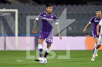 2020-10-28 - Erick Pulgar of ACF Fiorentina in action - FIORENTINA VS PADOVA - ITALIAN CUP - SOCCER