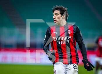 2021-01-12 - Sandro Tonali of AC Milan in action - AC MILAN VS TORINO FC - ITALIAN CUP - SOCCER