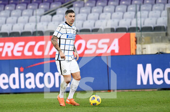 2021-01-13 - Aleksandar Kolarov of FC Internazionale in action - ACF FIORENTINA VS FC INTERNAZIONALE - ITALIAN CUP - SOCCER