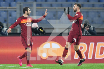 2021-01-19 - ROME, ITALY - January 19 : Henrikh Mkhitaryan (L) of AS Roma celebrates after scoring the goal during the round eighths football Tim Cup soccer match between AS Roma and Spezia at Stadio Olimpico on January 19,2021 in Rome, Italy. - AS ROMA VS SPEZIA CALCIO - ITALIAN CUP - SOCCER