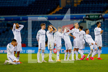 2020-09-16 - Leeds United players react during the penalty shoot out during the English League Cup, EFL Carabao Cup, football match between Leeds United and Hull City on September 16, 2020 at Elland Road in Leeds, England - Photo Simon Davies / ProSportsImages / DPPI - LEEDS UNITED VS HULL CITY - ENGLISH LEAGUE CUP - SOCCER