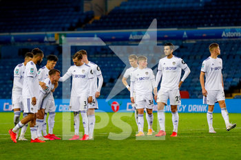 2020-09-16 - Leeds United players console Leeds United midfielder Jamie Shackleton (46) as they lose the penalty shoot out during the English League Cup, EFL Carabao Cup, football match between Leeds United and Hull City on September 16, 2020 at Elland Road in Leeds, England - Photo Simon Davies / ProSportsImages / DPPI - LEEDS UNITED VS HULL CITY - ENGLISH LEAGUE CUP - SOCCER