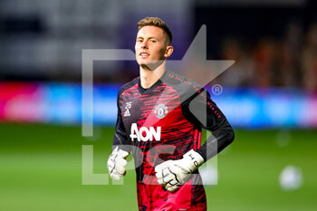 2020-09-22 - Manchester United goalkeeper Dean Henderson (26) warms up ahead of the English League Cup, EFL Carabao Cup, football match between Luton Town and Manchester United on September 22, 2020 at Kenilworth Road in Luton, England - Photo Nigel Keene / ProSportsImages / DPPI - LUTON TOWN VS MANCHESTER UNITED - ENGLISH LEAGUE CUP - SOCCER