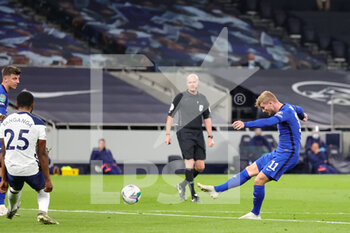 2020-09-29 - Chelsea forward Timo Werner (11) scores a goal 0-1 during the English League Cup, EFL Carabao Cup Fourth Round football match between Tottenham Hotspur and Chelsea on September 29, 2020 at Tottenham Hotspur Stadium in London, England - Photo Nigel Keene / ProSportsImages / DPPI - TOTTENHAM HOTSPUR VS CHELSEA - ENGLISH LEAGUE CUP - SOCCER