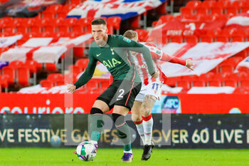 2020-12-23 - Tottenham Hotspur defender Matt Doherty during the English League Cup, EFL Cup quarter-final football match between Stoke City and Tottenham Hotspur on December 23, 2020 at the Bet365 Stadium in Stoke-on-Trent, England - Photo kevin Warburton - A Moment in Sport / ProSportsImages / DPPI - STOKE CITY VS TOTTENHAM HOTSPUR - ENGLISH LEAGUE CUP - SOCCER