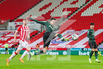 2020-12-23 - Tottenham Hotspur midfielder Dele Alli during the English League Cup, EFL Cup quarter-final football match between Stoke City and Tottenham Hotspur on December 23, 2020 at the Bet365 Stadium in Stoke-on-Trent, England - Photo kevin Warburton - A Moment in Sport / ProSportsImages / DPPI - STOKE CITY VS TOTTENHAM HOTSPUR - ENGLISH LEAGUE CUP - SOCCER