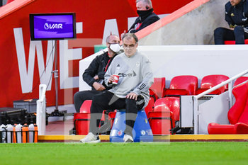 2020-09-12 - Marcelo Bielsa, coach of Leeds United during the English championship Premier League football match between Liverpool and Leeds United on September 12, 2020 at Anfield in Liverpool, England - Photo Malcolm Bryce / ProSportsImages / DPPI - LIVERPOOL VS LEEDS UNITED - ENGLISH PREMIER LEAGUE - SOCCER
