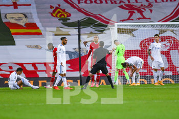 2020-09-12 - Leeds United players react to Liverpool second penalty awarded by Michael Oliver (Referee) during the English championship Premier League football match between Liverpool and Leeds United on September 12, 2020 at Anfield in Liverpool, England - Photo Malcolm Bryce / ProSportsImages / DPPI - LIVERPOOL VS LEEDS UNITED - ENGLISH PREMIER LEAGUE - SOCCER
