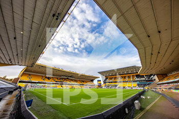 2020-10-25 - General view during the English championship Premier League football match between Wolverhampton Wanderers and Newcastle United on October 25, 2020 at Molineux in Wolverhampton, England - Photo Nigel Keene / ProSportsImages / DPPI - WOLVERHAMPTON WANDERERS VS NEWCASTLE UNITED - ENGLISH PREMIER LEAGUE - SOCCER