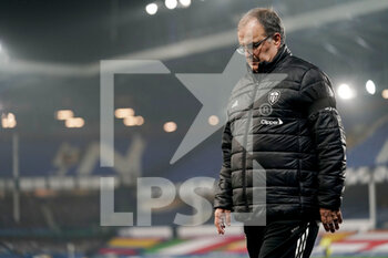 2020-11-28 - Marcelo Bielsa of Leeds United (Head Coach) during the English championship Premier League football match between Everton and Leeds United on November 28, 2020 at Goodison Park in Liverpool, England - Photo Malcolm Bryce / ProSportsImages / DPPI - EVERTON VS LEEDS UNITED - ENGLISH PREMIER LEAGUE - SOCCER