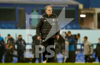 2020-11-28 - Leeds United Manager Marcelo Bielsa during the English championship Premier League football match between Everton and Leeds United on November 28, 2020 at Goodison Park in Liverpool, England - Photo Simon Davies / ProSportsImages / DPPI - EVERTON VS LEEDS UNITED - ENGLISH PREMIER LEAGUE - SOCCER