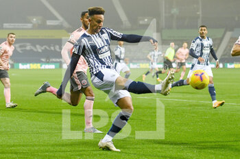 2020-11-28 - West Bromwich Albion forward Callum Robinson during the English championship Premier League football match between West Bromwich Albion and Sheffield United on November 28, 2020 at The Hawthorns in West Bromwich, England - Photo Dennis Goodwin / ProSportsImages / DPPI - WEST BROMWICH ALBION VS SHEFFIELD UNITED - ENGLISH PREMIER LEAGUE - SOCCER