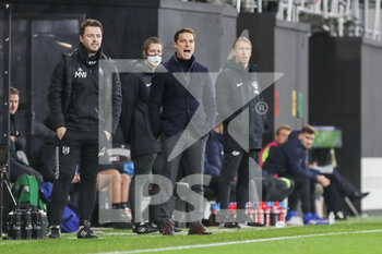 2020-12-16 - Fulham manager Scott Parker during the English championship Premier League football match between Fulham and Brighton and Hove Albion on December 16, 2020 at Craven Cottage in London, England - Photo Phil Duncan / ProSportsImages / DPPI - FULHAM AND BRIGHTON VS HOVE ALBION - ENGLISH PREMIER LEAGUE - SOCCER