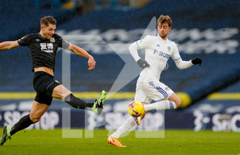 2020-12-27 - Leeds United forward Patrick Bamford (9) through on goal during the English championship Premier League football match between Leeds United and Burnley on December 27, 2020 at Elland Road in Leeds, England - Photo Simon Davies / ProSportsImages / DPPI - LEEDS UNITED VS BURNLEY - ENGLISH PREMIER LEAGUE - SOCCER