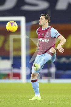 2021-01-01 - West Ham United defender Aaron Cresswell during the English championship Premier League football match between Everton and West Ham United on January 1, 2021 at Goodison Park in Liverpool, England - Photo Craig Galloway / ProSportsImages / DPPI - EVERTON AND WEST HAM UNITED - ENGLISH PREMIER LEAGUE - SOCCER