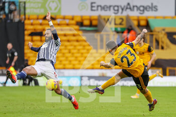 2021-01-16 - Patrick Cutrone (23) of Wolverhampton Wanderers shoots towards the goal during the English championship Premier League football match between Wolverhampton Wanderers and West Bromwich Albion on January 16, 2021 at Molineux stadium in Wolverhampton, England - Photo Nigel Keene / ProSportsImages / DPPI - WOLVERHAMPTON WANDERERS VS WEST BROMWICH ALBION - ENGLISH PREMIER LEAGUE - SOCCER