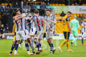 2021-01-16 - West Bromwich Albion celebrates at full time during the English championship Premier League football match between Wolverhampton Wanderers and West Bromwich Albion on January 16, 2021 at Molineux stadium in Wolverhampton, England - Photo Nigel Keene / ProSportsImages / DPPI - WOLVERHAMPTON WANDERERS VS WEST BROMWICH ALBION - ENGLISH PREMIER LEAGUE - SOCCER