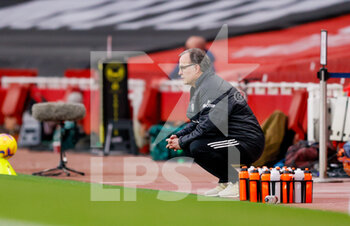 2021-02-14 - Leeds United Manager Marcelo Bielsa during the English championship Premier League football match between Arsenal and Leeds United on February 14, 2021 at the Emirates Stadium in London, England - Photo Simon Davies / ProSportsImages / DPPI - ARSENAL AND LEEDS UNITED - ENGLISH PREMIER LEAGUE - SOCCER