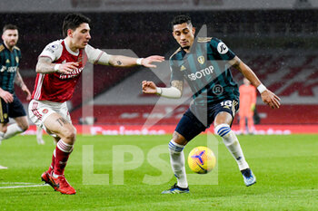 2021-02-14 - Leeds United forward Raphinha (18) and Arsenal defender Hector Bellerin (2) in action during the English championship Premier League football match between Arsenal and Leeds United on February 14, 2021 at the Emirates Stadium in London, England - Photo Malcolm Bryce / ProSportsImages / DPPI - ARSENAL AND LEEDS UNITED - ENGLISH PREMIER LEAGUE - SOCCER