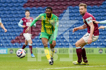 2021-02-20 - Burnley defender Charlie Taylor (3) and West Bromwich Albion midfielder Ainsley Maitland-Niles (30) during the English championship Premier League football match between Burnley and West Bromwich Albion on February 20, 2021 at Turf Moor in Burnley, England - Photo Malcolm Bryce / ProSportsImages / DPPI - BURNLEY AND WEST BROMWICH ALBION - ENGLISH PREMIER LEAGUE - SOCCER