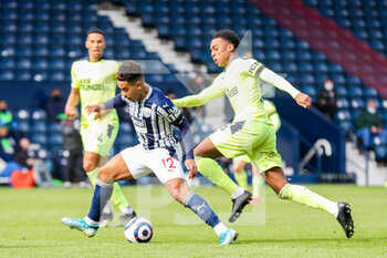 2021-03-07 - West Bromwich Albion forward Matheus Pereira (12) controls the ball during the English championship Premier League football match between West Bromwich Albion and Newcastle United on March 7, 2021 at The Hawthorns in West Bromwich, England - Photo Kevin Warburton / A Moment in Sport / ProSportsImages / DPPI - WEST BROMWICH ALBION AND NEWCASTLE UNITED - ENGLISH PREMIER LEAGUE - SOCCER