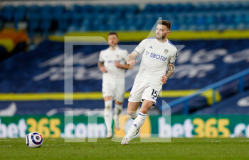 2021-03-30 - Leeds United defender Stuart Dallas during the English championship Premier League football match between Leeds United and Aston Villa on February 27, 2021 at Elland Road in Leeds, England - Photo Simon Davies / ProSportsImages / DPPI - LEEDS UNITED AND ASTON VILLA - ENGLISH PREMIER LEAGUE - SOCCER