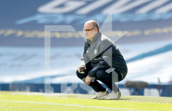 2021-04-10 - Leeds United Manager Marcelo Bielsa during the English championship Premier League football match between Manchester City and Leeds United on April 10, 2021 at the Etihad Stadium in Manchester, England - Photo Simon Davies / ProSportsImages / DPPI - MANCHESTER CITY AND LEEDS UNITED - ENGLISH PREMIER LEAGUE - SOCCER