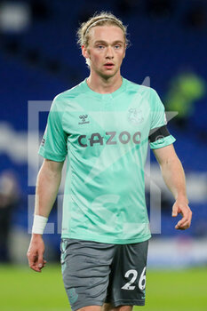 2021-04-13 - Everton midfielder Tom Davies during the English championship Premier League football match between Brighton and Hove Albion and Everton on April 12, 2021 at the American Express Community Stadium in Brighton and Hove, England - Photo Phil Duncan / ProSportsImages / DPPI - BRIGHTON VS HOVE ALBION AND EVERTON - ENGLISH PREMIER LEAGUE - SOCCER