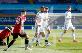 2021-04-25 - Leeds United defender Stuart Dallas during the English championship Premier League football match between Leeds United and Manchester United on April 25, 2021 at Elland Road in Leeds, England - Photo Simon Davies / ProSportsImages / DPPI - LEEDS UNITED VS MANCHESTER UNITED - ENGLISH PREMIER LEAGUE - SOCCER