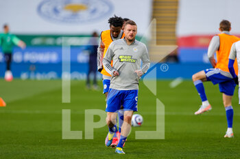 2021-04-26 - Leicester City forward Jamie Vardy (9) warms up during the English championship Premier League football match between Leicester City and Crystal Palace on April 26, 2021 at the King Power Stadium in Leicester, England - Photo Nigel Keene / ProSportsImages / DPPI - LEICESTER CITY VS CRYSTAL PALACE - ENGLISH PREMIER LEAGUE - SOCCER