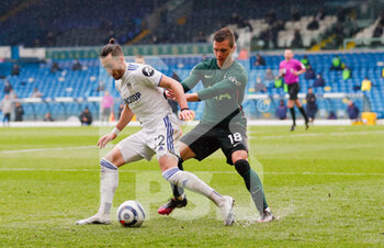 2021-05-08 - Leeds United midfielder Jack Harrison (22) and Giovani Lo Celso of Tottenham during the English championship Premier League football match between Leeds United and Tottenham Hotspur on May 8, 2021 at Elland Road in Leeds, England - Photo Simon Davies / ProSportsImages / DPPI - LEEDS UNITED VS TOTTENHAM HOTSPUR - ENGLISH PREMIER LEAGUE - SOCCER