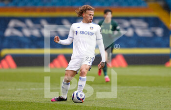 2021-05-08 - Leeds United midfielder Kalvin Phillips during the English championship Premier League football match between Leeds United and Tottenham Hotspur on May 8, 2021 at Elland Road in Leeds, England - Photo Simon Davies / ProSportsImages / DPPI - LEEDS UNITED VS TOTTENHAM HOTSPUR - ENGLISH PREMIER LEAGUE - SOCCER