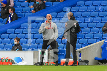 2021-05-18 - Manchester City manager Josep Guardiola argues with official during the English championship Premier League football match between Brighton and Hove Albion and Manchester City on May 18, 2021 at the American Express Community Stadium in Brighton and Hove, England - Photo Phil Duncan / ProSportsImages / DPPI - BRIGHTON AND HOVE ALBION VS MANCHESTER CITY - ENGLISH PREMIER LEAGUE - SOCCER
