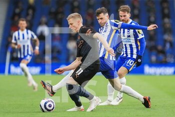 2021-05-18 - Manchester City defender Oleksandr Zinchenko (11) battles with Brighton and Hove Albion midfielder Pascal Gross (13) during the English championship Premier League football match between Brighton and Hove Albion and Manchester City on May 18, 2021 at the American Express Community Stadium in Brighton and Hove, England - Photo Phil Duncan / ProSportsImages / DPPI - BRIGHTON AND HOVE ALBION VS MANCHESTER CITY - ENGLISH PREMIER LEAGUE - SOCCER