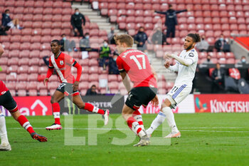 2021-05-18 - Leeds United forward Tyler Roberts (11) scores a goal to make the score 0-2 during the English championship Premier League football match between Southampton and Leeds United on May 18, 2021 at the St Mary's Stadium in Southampton, England - Photo Malcolm Bryce / ProSportsImages / DPPI - SOUTHAMPTON VS LEEDS UNITED - ENGLISH PREMIER LEAGUE - SOCCER
