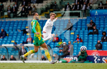 2021-05-23 - Leeds United forward Patrick Bamford (9) shoots during the English championship Premier League football match between Leeds United and West Bromwich Albion on May 23, 2021 at Elland Road in Leeds, England - Photo Simon Davies / ProSportsImages / DPPI - LEEDS UNITED VS WEST BROMWICH ALBION - ENGLISH PREMIER LEAGUE - SOCCER